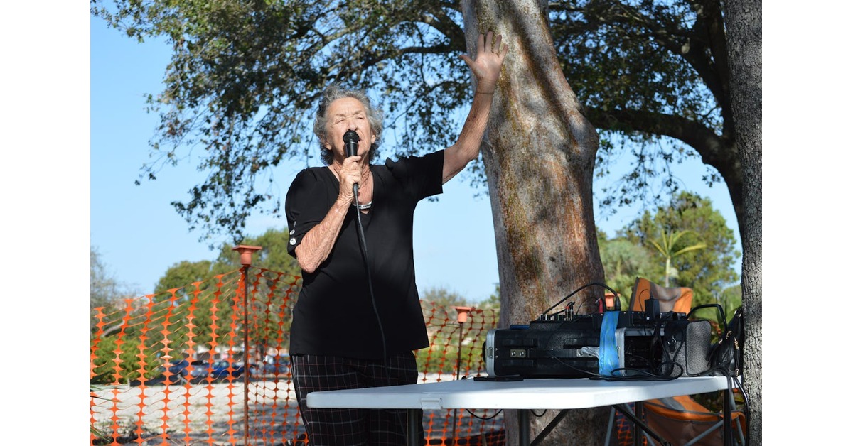 selling house at auction | CJC Law